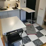 I Ema شقة غييكا