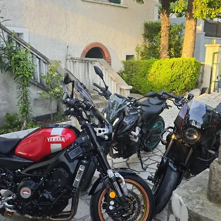Apartament I Ema